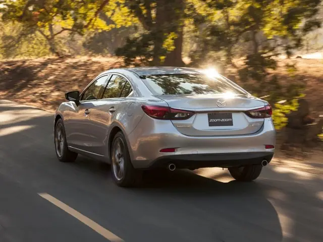 Mazda 6 Ottawa: Đánh Giá Toàn Diện Dành Cho Gia Đình Thành Thị