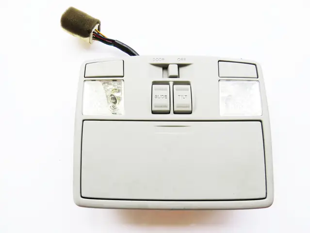 Hướng Dẫn Chọn Và Lắp Đặt Overhead Console Cho Mazda 6