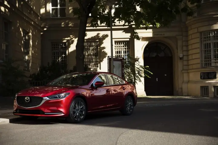 Đánh Giá Chi Tiết Mazda 6 2026: Lý Do Vẫn Là Sedan Hạng Sang Đáng Mua