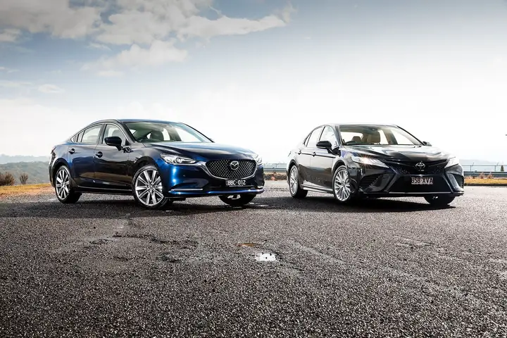 So Sánh Toyota Camry Và Mazda 6: Đánh Giá Chi Tiết Cho Mua