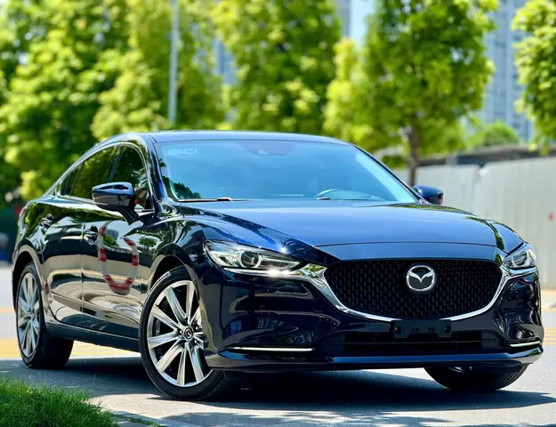 Khám Phá Mazda 6 Màu Xanh: Đặc Điểm, So Sánh & Lời Khuyên Mua