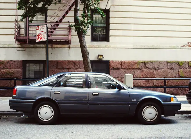 Khám Phá Mazda 626 1989: Đánh Giá, Giá Và Cách Mua Đời Hợp Lý