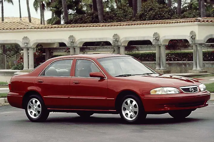 Mua Mazda 626 1998 Giá Rẻ: Hướng Dẫn Chọn Xe Cũ Cho Người Mới