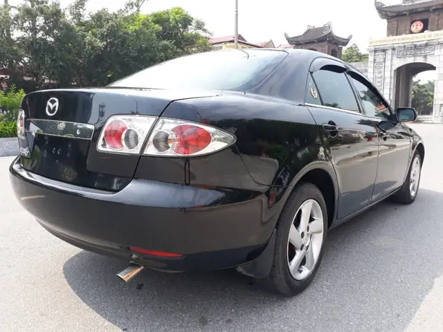 Đánh Giá Chi Tiết Mazda 626: Xe Sedan Thể Thao Đáng Cân Nhắc Nhất