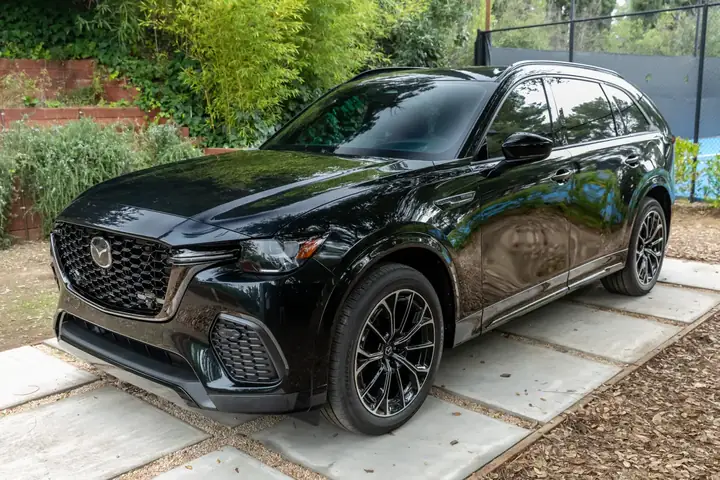 Thực Hiện Đúng Lịch Bảo Dưỡng Định Kỳ Mazda Để Kéo Dài Tuổi Thọ Xe