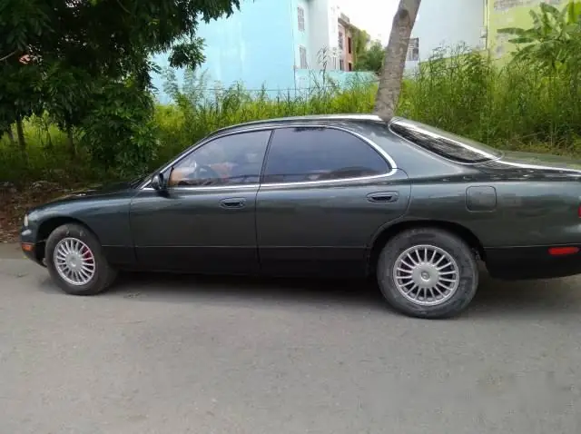 Mazda 929 2001 Là Mẫu Xe Nào Và Có Điểm Gì Nổi Bật?