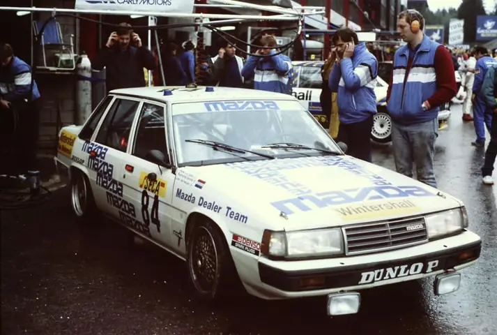 Khám Phá Mazda 929: Lịch Sử, Thông Số Và Lời Khuyên Mua Xe Cũ