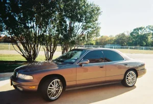 Mua Mazda 929 Cũ Giá Rẻ: Cách Chọn, Kiểm Tra & Đàm Phán