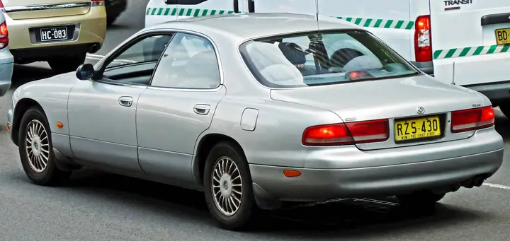 Khám Phá Mazda 929 1994: Đánh Giá, Thông Số & Giá Bán