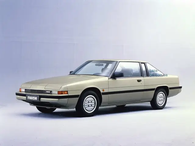 Mazda 929 Đặc Điểm Kỹ Thuật: Dấu Ấn Của Sự Hoàn Hảo Trong Thập Niên 90 Mazda 929 Đặc Điểm Kỹ Thuật: Dấu Ấn Của Sự Hoàn Hảo Trong Thập Niên 90