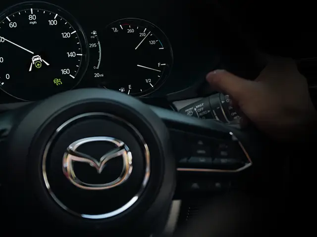 Hướng Dẫn Bật & Dùng Adaptive Cruise Control Mazda (mrcc) Cho Người Lái Mới