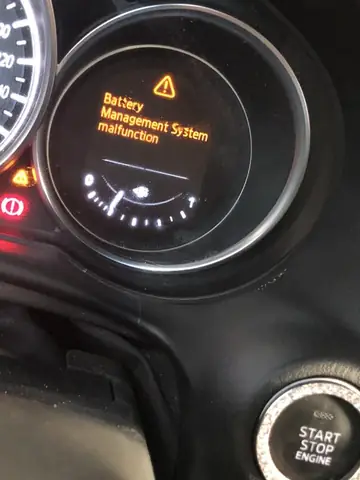 Lỗi Hệ Thống Quản Lý Pin Mazda: Nguyên Nhân, Dấu Hiệu Và Cách Xử Lý
