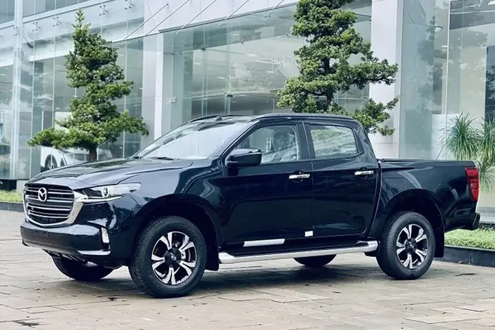 Mazda Bt-50 4x2 Mt: Giải Mã Phiên Bản Số Sàn, Câu Chuyện Đằng Sau Sự Lựa Chọn