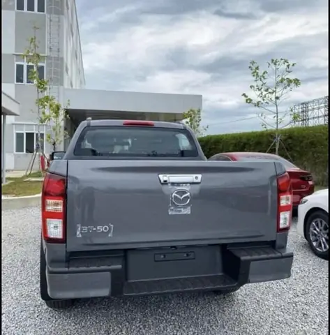 Mazda Bt-50 Back: Tổng Quan Thiết Kế Và Công Năng Phần Đuôi Xe
