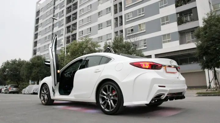 Hướng Dẫn Độ Cửa Cắt Kéo Lamborghini Cho Mazda6 – Bước Tới Bậc Siêu Xe