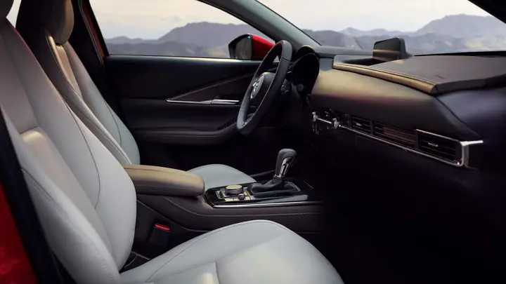 Khám Phá Mazda Cx-30: Thiết Kế, Công Nghệ & Giá Cho Người Mua