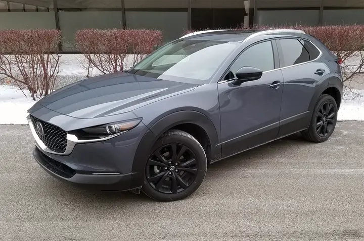 Mazda Cx-30 Polymetal Grey: Vẻ Đẹp Lạ Lùng Và Sức Hút Khó Cưỡng