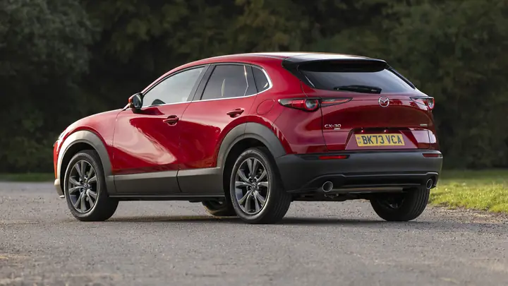 Đánh Giá Mazda Cx-30: Lái Thử, Nội Thất & Giá Mua Đánh Giá Mazda Cx-30: Lái Thử, Nội Thất & Giá Mua