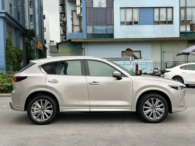 Khám Phá Mazda Cx-5 Diesel: Đánh Giá & Giá Cho Người Mua