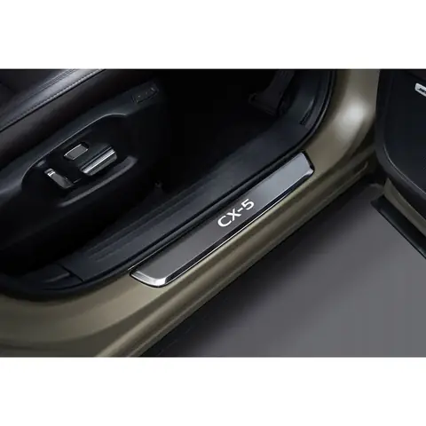 Đánh Giá Chi Tiết Mazda Cx-5 Illuminated Door Sills: Nâng Tầm Sang Trọng Cho Xế Yêu