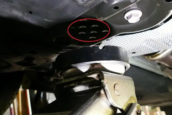 Điểm Kích Và Vị Trí Đặt Kích Thủy Lực Trên Mazda Cx-5: Hướng Dẫn Chi Tiết