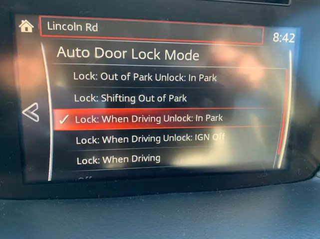 Mazda Cx-5: Khóa Cửa Khi Xe Đang Chạy - Hướng Dẫn Chi Tiết & Giải Pháp An Toàn