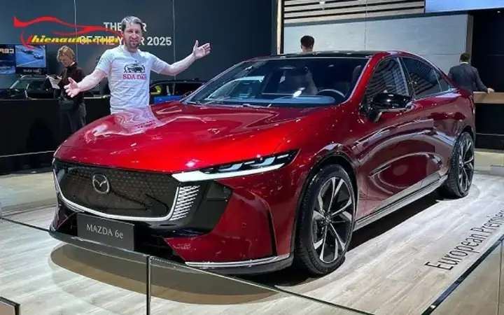 Giá Xe Mazda 6 2026: Lăn Bánh, Khuyến Mãi T4/2026