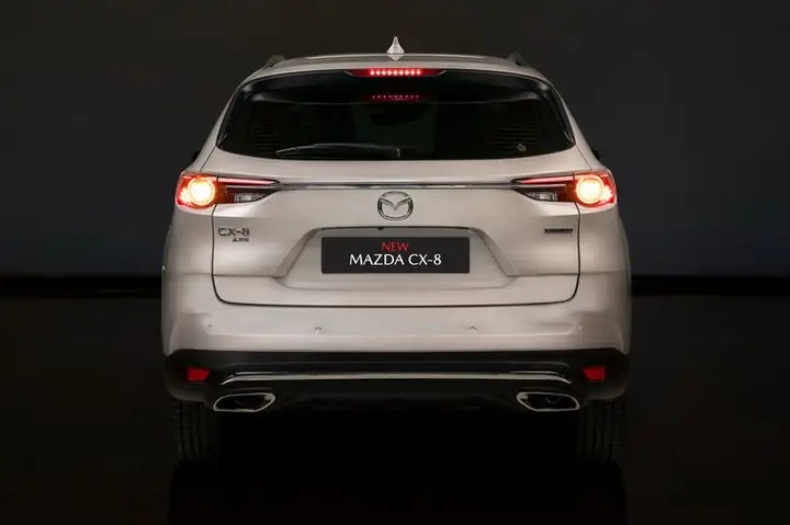 Mazda Cx-8 Back: Đánh Giá Chi Tiết Thiết Kế Và Không Gian Phía Sau