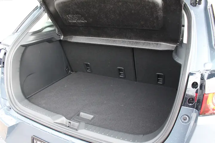 Khám Phá Dung Tích Cốp Hành Lý Mazda Cx‑3 Cho Mọi Hành Trình