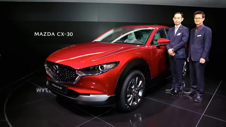 Mazda Cx-30: Đánh Giá Suv Compact Toàn Diện