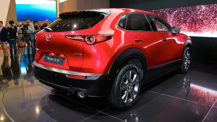 Mazda Cx-30: Đánh Giá Suv Compact Toàn Diện