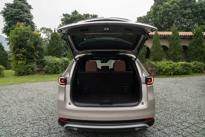 Giá Xe Mazda Cx8 2026: Cập Nhật Mới Nhất & Ưu Đãi