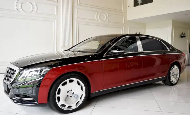 Xe Mercedes S500 Maybach Đi Lùi: Nguy Hiểm Trên Vành Đai 3