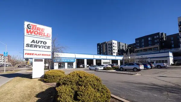 Bob Penkhus Mazda Colorado Springs: Xe & Dịch Vụ