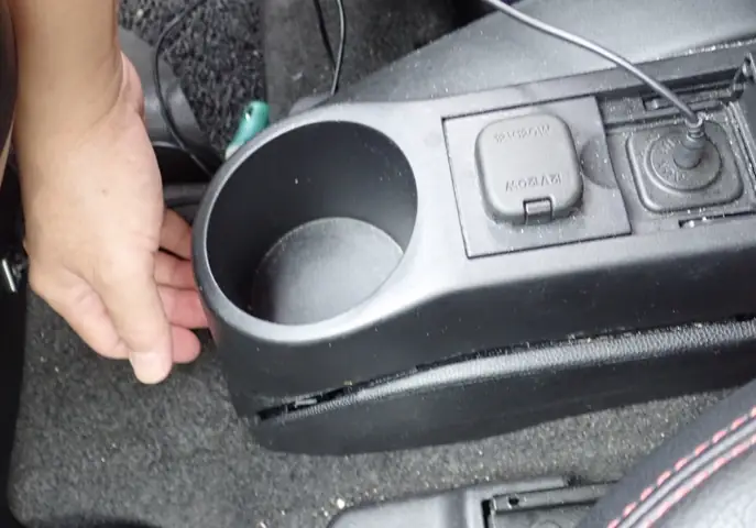 Mazda Demio Có Aux Không? Cách Dùng Và Khắc Phục Lỗi Chi Tiết