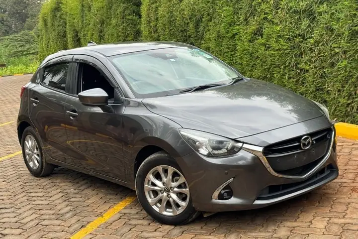 Mazda Demio Skyactiv: Tổng Quan Về Công Nghệ Lõi Của Xe Compact Mazda