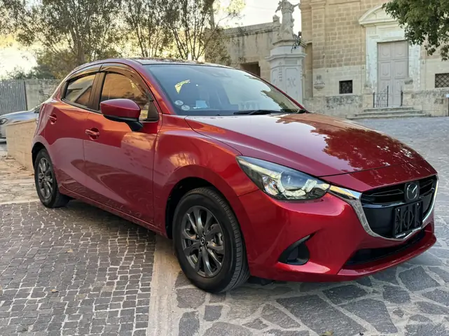Mazda Demio Skyactiv: Tổng Quan Về Công Nghệ Lõi Của Xe Compact Mazda