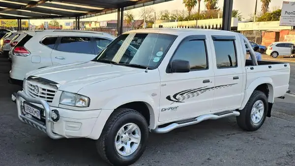 Mazda Drifter Double Cab: Đánh Giá, Giá & Mua Bán