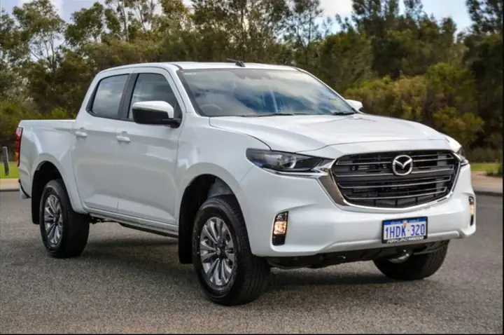 Đánh Giá Mazda Dual Cab Bt-50 2026: Xe Bán Tải Mạnh Mẽ Và Đa Năng