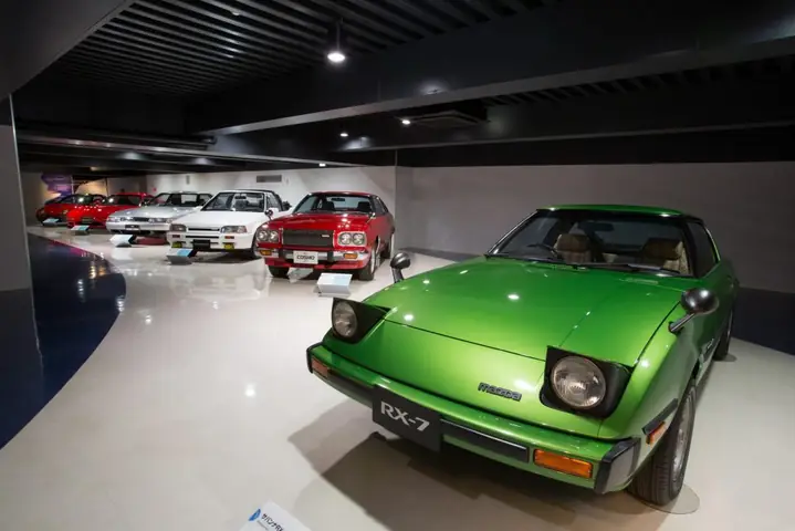 Mazda Dùng Động Cơ Walken: Sự Thật Đằng Sau Tin Đồn Và Các Lựa Chọn Động Cơ Thực Tế