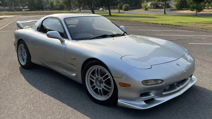 Mazda Eunos Efini Rx-7 Type R Fd3s: Huyền Thoại Xe Thể Thao Quay Trở Lại