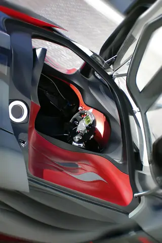 Mazda Furai Interior: Không Gian Lái Độc Bản Và Công Nghệ Tối Ưu