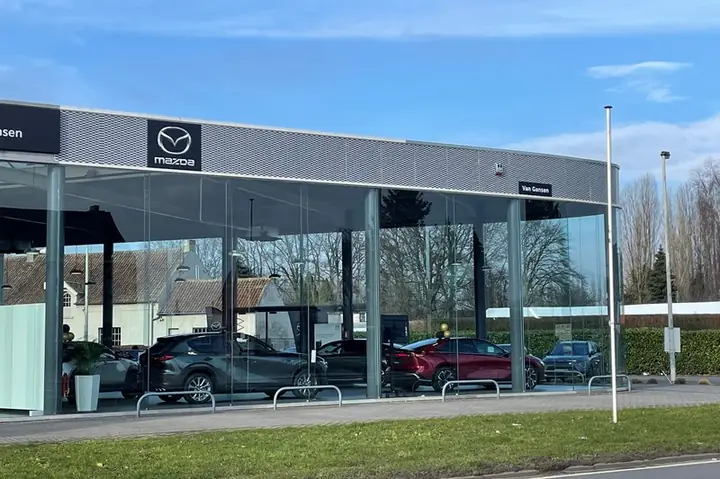 Garage Mazda Eiken: Đánh Giá Chi Tiết Về Dịch Vụ Bảo Dưỡng & Sửa Chữa Uy Tín Cho Xe Mazda