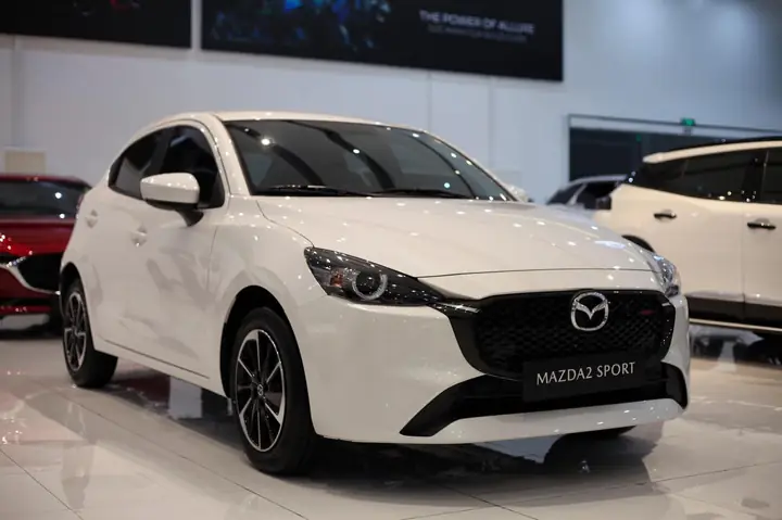 Mazda Giảm Giá Cuối Năm: Cơ Hội Vàng Sở Hữu Xe Sang Trước Tết