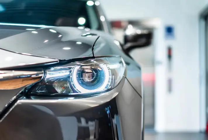 Hướng Dẫn Thay Đèn Pha Mazda Và Chi Phí Lập Trình