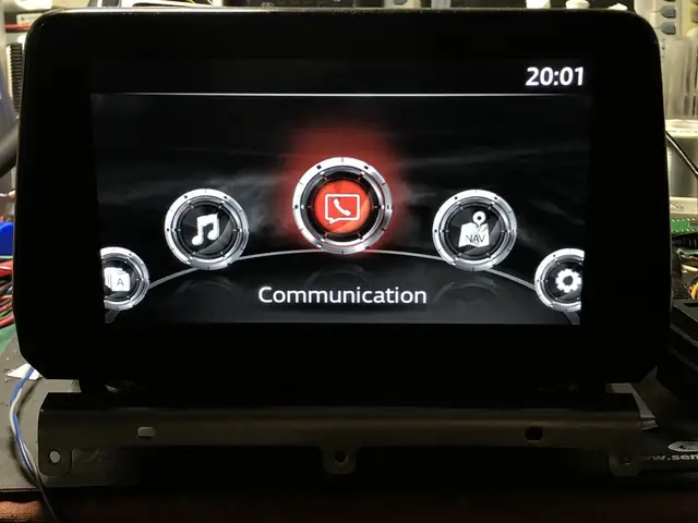 Hướng Dẫn Hack Mazda Infotainment: Kích Hoạt Tính Năng Ẩn