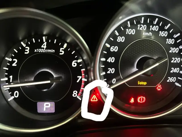 Lỗi Ắc Quy Mazda: Nguyên Nhân, Dấu Hiệu & Cách Xử Lý