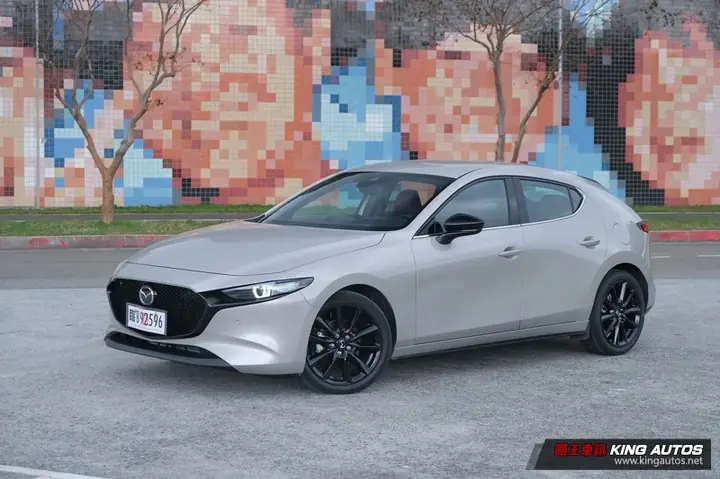 Mazda Mazda3 掀 背 車: Hướng Dẫn Chi Tiết Từ A-z