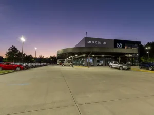 Mazda Med Center: Đánh Giá Chi Tiết Dịch Vụ Chính Hãng