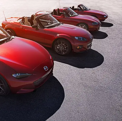 Các Thế Hệ Mazda Miata: Hành Trình Của Một Huyền Thoại Xe Thể Thao